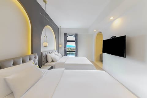 Family Twin Room, 1 Bedroom, Non Smoking, River View | Premium bedding, down comforters, Tempur-Pedic beds