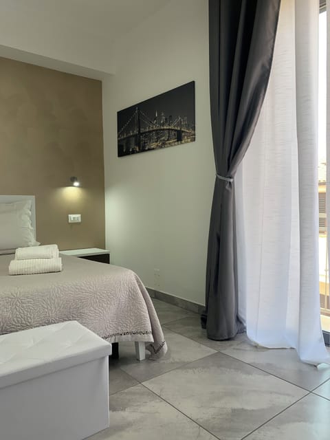 Deluxe Room | In-room safe, desk, laptop workspace, free WiFi