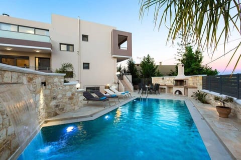 Exclusive Private Pool Area for Relaxation