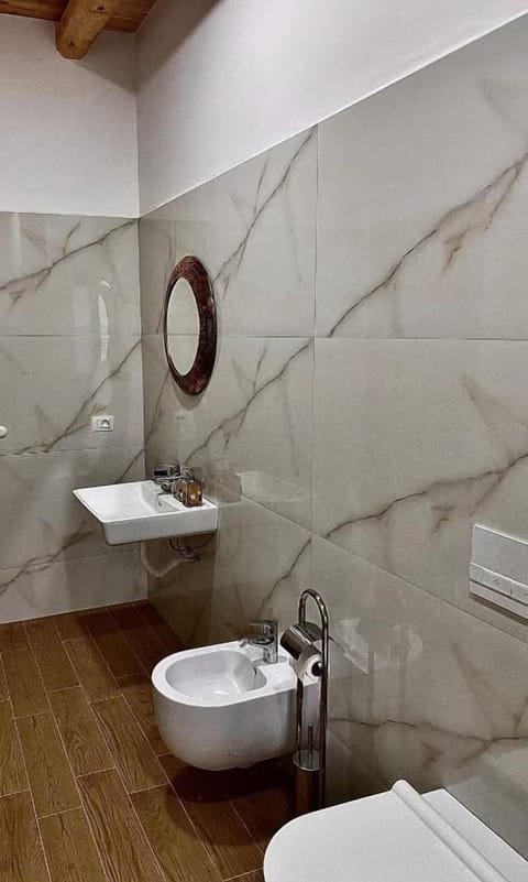 Free toiletries, hair dryer, slippers