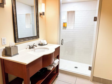 In-room safe, iron/ironing board, free WiFi, bed sheets