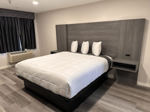 Premium bedding, desk, free WiFi, bed sheets