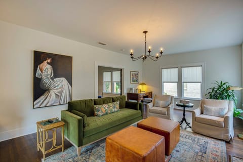 Tyler Vacation Rental | 3BR | 2BA | 1,784 Sq Ft | Stairs Required
