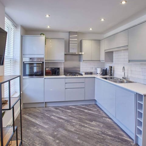 House | 2 bedrooms, high-speed internet