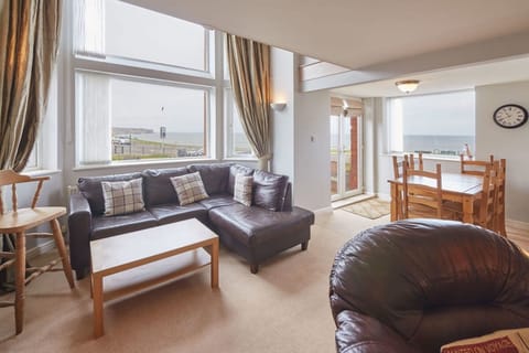 House | 2 bedrooms, Internet