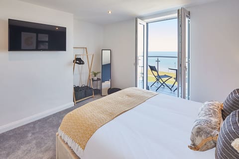 House | 3 bedrooms, desk, high-speed internet