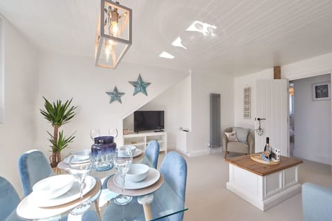 House | 2 bedrooms, Internet