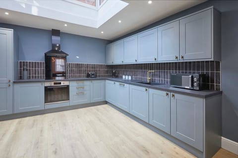 House | 5 bedrooms