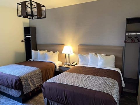 Standard Double Room | Premium bedding, pillowtop beds, blackout drapes, iron/ironing board