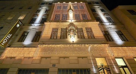 Front of property - evening/night