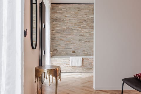 Deluxe Double Room (Red Bee Room) | Pillowtop beds, desk, free WiFi, bed sheets