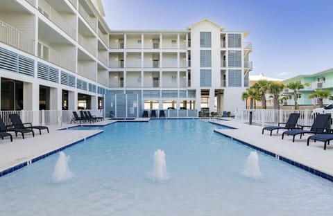 Largest Pool in Gulf Shores