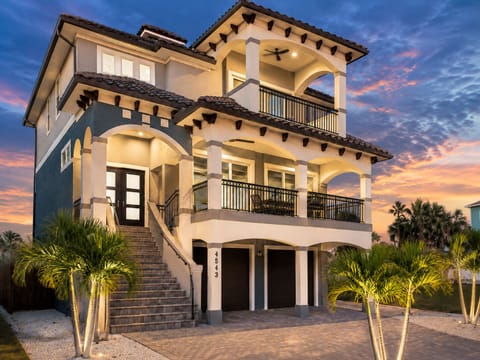 Welcome to Island Grande-Your Vacation Awaits!