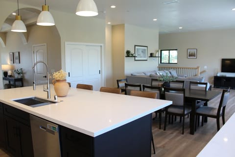 Open kitchen