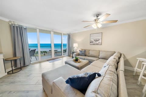 Sink into this plush sectional while breathtaking ocean views fill your living room through floor-to-ceiling windows.
