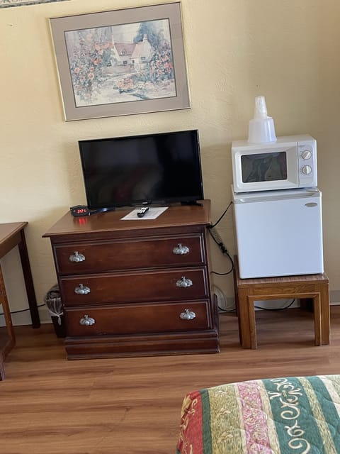 Standard Double Room | Free WiFi