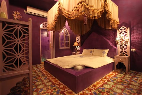Deluxe Double Room, 1 Double Bed | Desk, blackout drapes, rollaway beds, free WiFi
