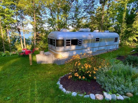 1976 Silver Streak Camper Overlooking Seneca Lake