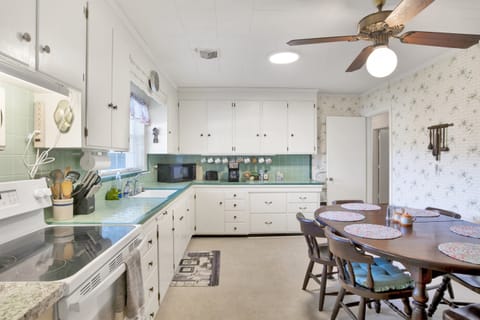 Ms. Murphy's cozy kitchen