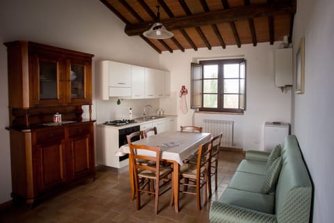 Comfort Apartment, 2 Bedrooms, Accessible, Garden View | 1 bedroom, Frette Italian sheets, down comforters, desk