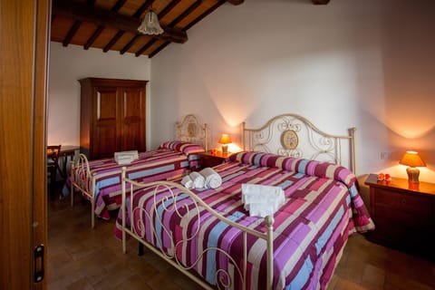 Comfort Apartment, 2 Bedrooms, Accessible, Garden View | 1 bedroom, Frette Italian sheets, down comforters, desk