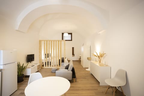 Deluxe Studio | Living area | Smart TV