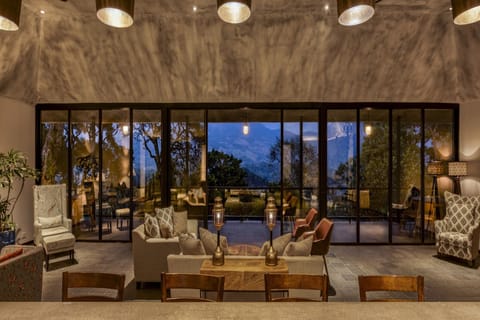 Luxury Villa | Living area