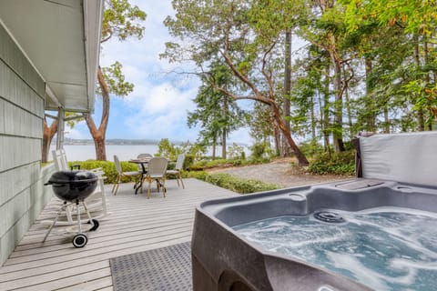 Welcome to Cove Cottage!