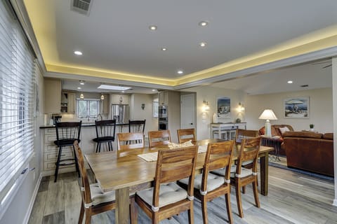 Dining room open floor plan