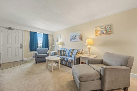 Living Area with Queen Sleeper Sofa
