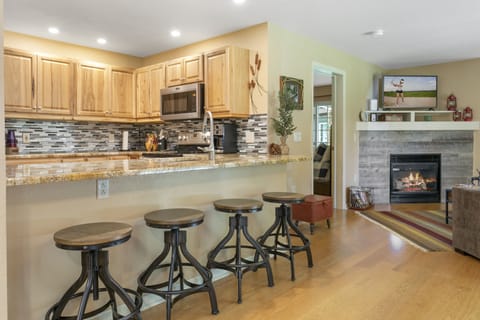 Condo, 2 Bedrooms | Private kitchen | Coffee/tea maker, fridge, oven, toaster