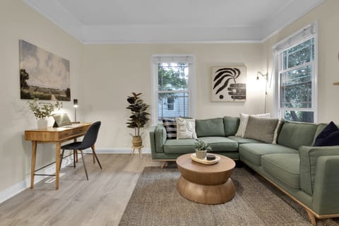 Cozy family friendly living room Greenville