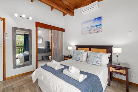 Classic Villa, 4 Bedrooms, Patio | 4 bedrooms, in-room safe, iron/ironing board, free WiFi