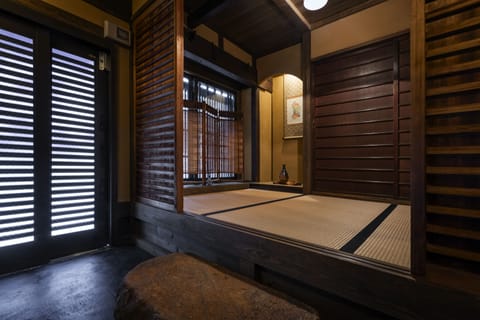 Townhome | 2 bedrooms, free WiFi
