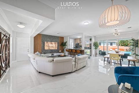 Sofa Spectacle: Where Trending Design Meets the Ultimate Big-Screen Experience!