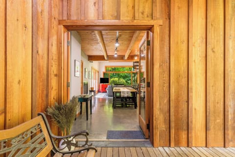 House (1 Bedroom) | Interior