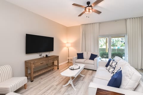 The Palms of Destin 3103 - Living Area with Flat Screen TV