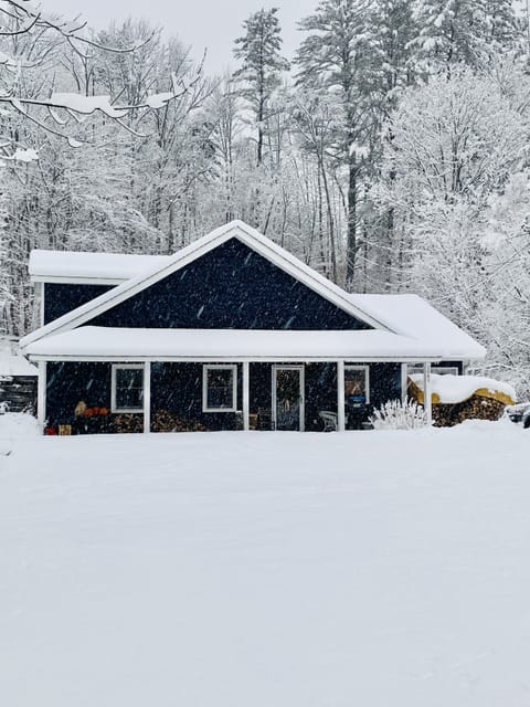 Main House/front of property.Right off a main road so easy to get to in Winter! 