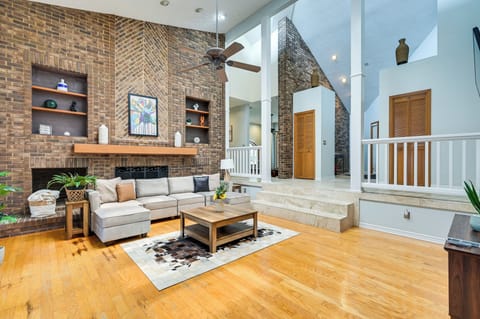 House (4 Bedrooms) | Interior