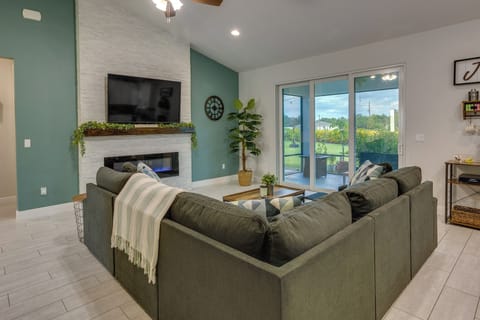 House (4 Bedrooms) | Interior