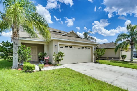 House (5 Bedrooms) | Interior