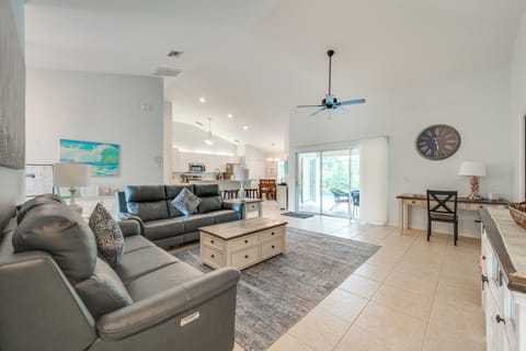 House (3 Bedrooms) | Interior