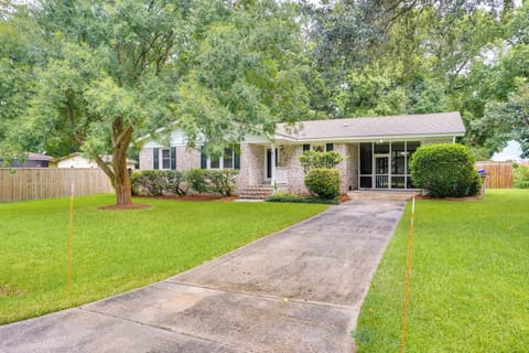 House (3 Bedrooms) | Front of property