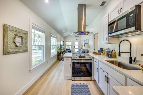Cottage (2 Bedrooms) | Interior