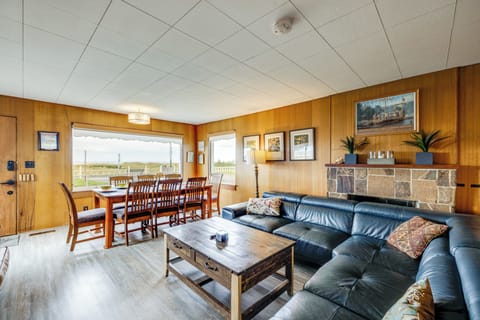 Cottage (3 Bedrooms) | Interior