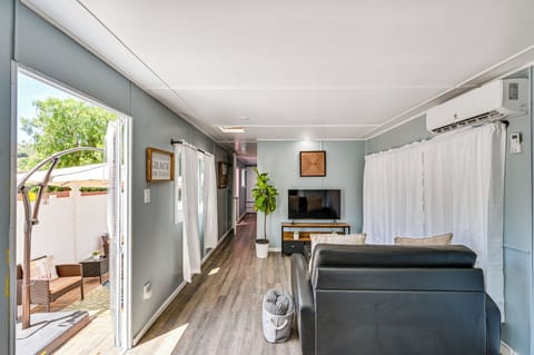 House (1 Bedroom) | Interior