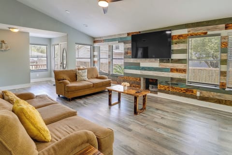 House (1 Bedroom) | Interior