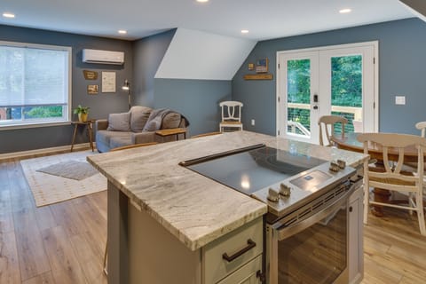 Apartment (1 Bedroom) | Interior