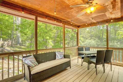 House (4 Bedrooms) | Interior