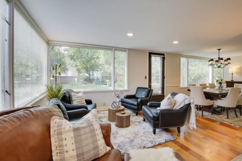 House (5 Bedrooms) | Interior